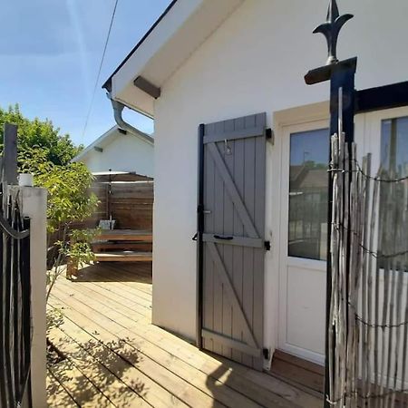 La Maisonnette De Suzette Lanton Bagian luar foto